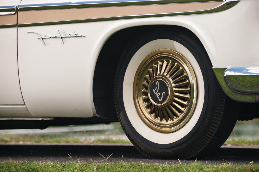 Детали экстерьера DeSoto Fireflite Indy 500 Pacesetter (S-24) 1956 года  (фото 35 из 35)